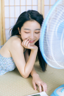 腿打开一点就能吃扇贝